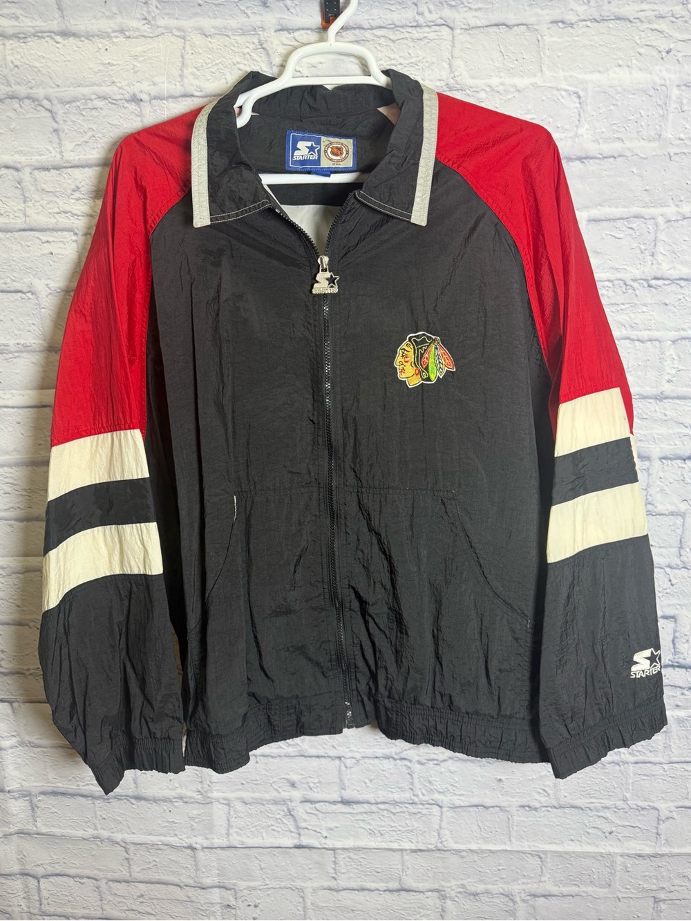 STARTER Black and Red Chicago Blackhawks Windbreaker Jacket